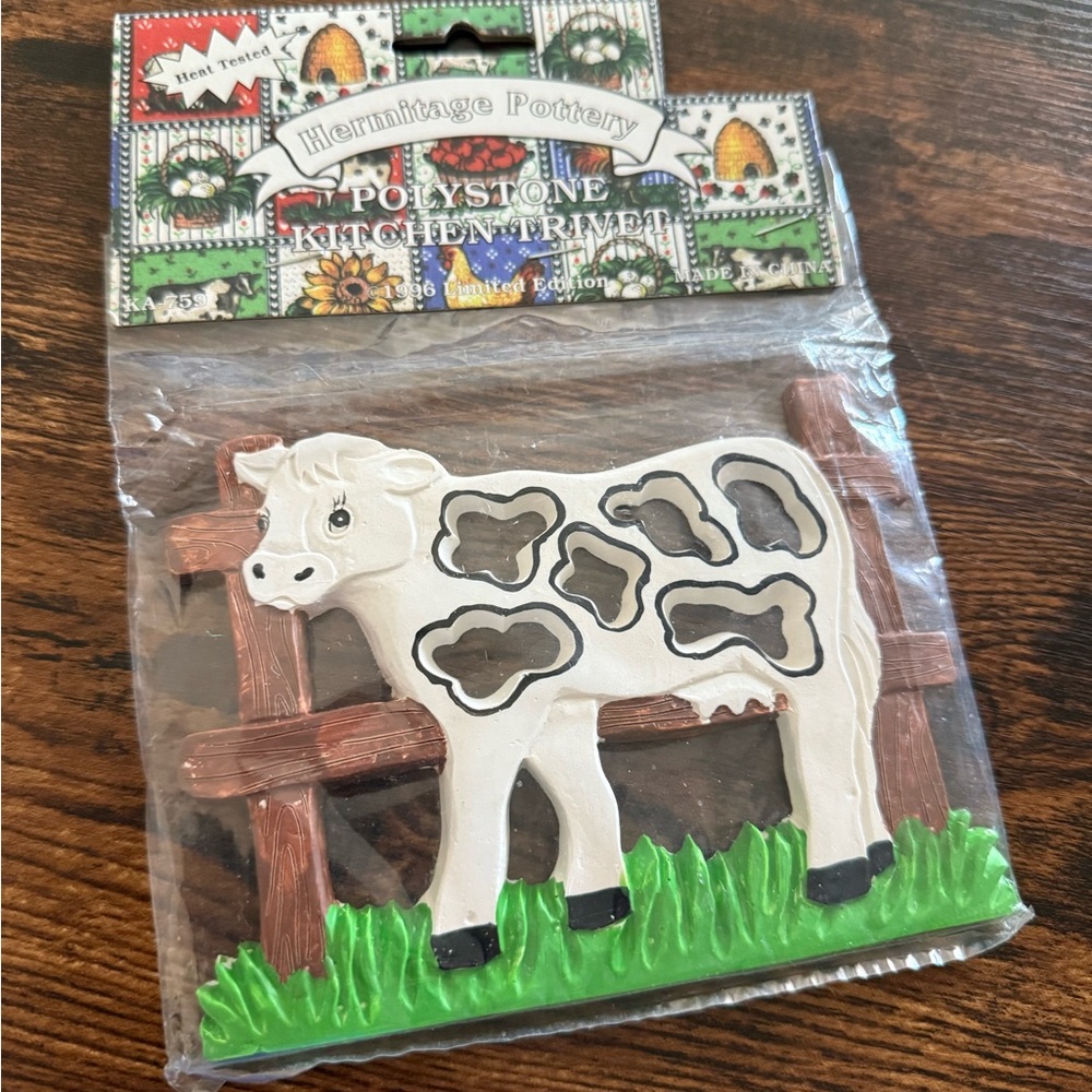 Hermitage Pottery. Poly stone Kitchen Trivet. Cow